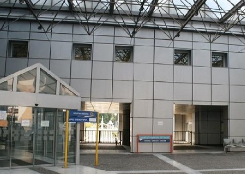 Βόλος: Ασθενής κατήγγειλε εργαζόμενους που κάπνιζαν μέσα στο νοσοκομείο – Επέμβαση της αστυνομίας