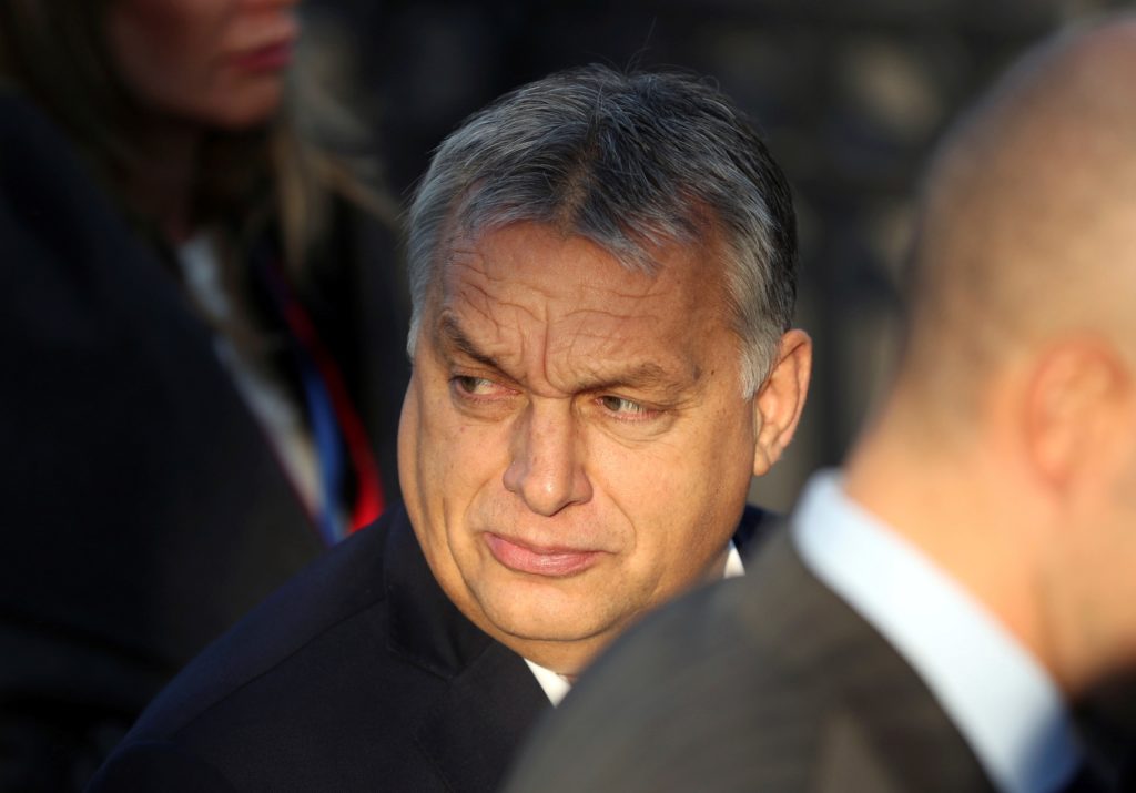 Η Κομισιόν καταγγέλλει τον Ούγγρο πρωθυπουργό Ορμπάν για fake news και παραπληροφόρηση (Photo)