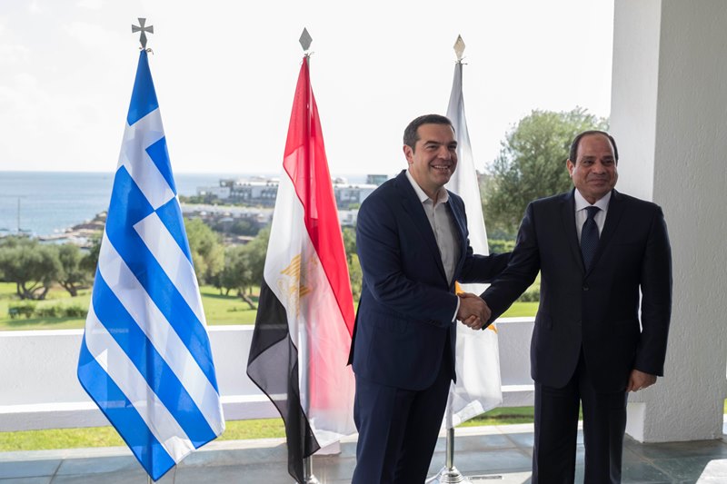 Στο Σαρμ ελ Σέιχ της Αιγύπτου μεταβαίνει ο πρωθυπουργός για τη Σύνοδο ΕΕ – Αραβικού Συνδέσμου