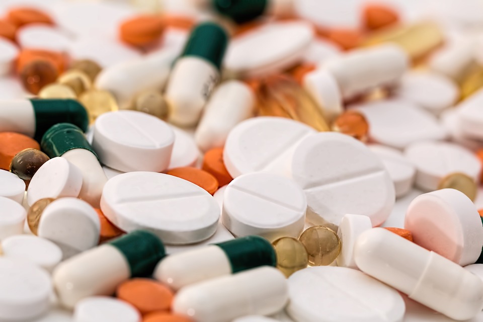 Γιατί τα περισσότερα φάρμακα δεν είναι και τόσο «αθώα» – Τι μπορεί να προκαλέσουν τα αδρανή συστατικά