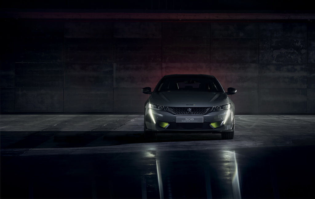 Η Peugeot παρουσιάζει το Sport Engineered 508
