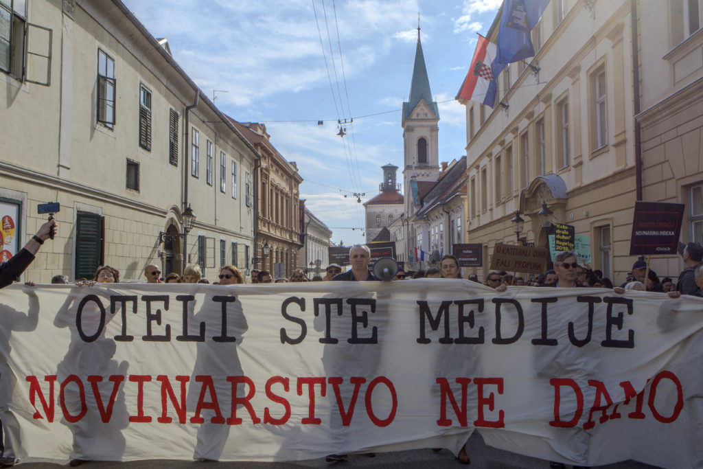 Στους δρόμους οι δημοσιογράφοι της Κροατίας κατά λογοκρισίας