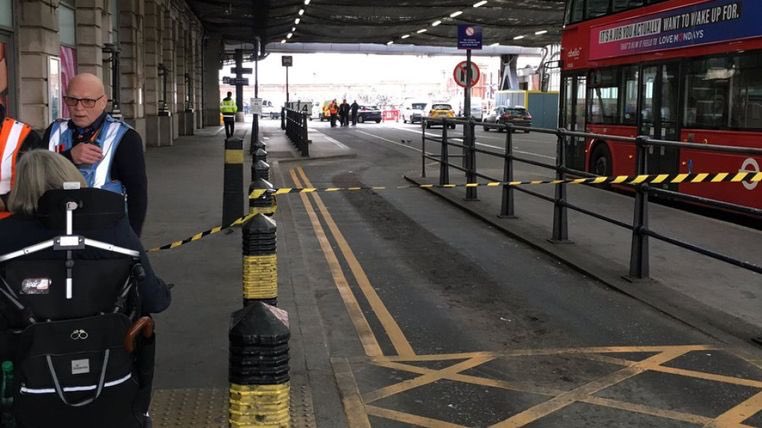 Συναγερμός στο Λονδίνο: Εντοπίστηκαν τρεις μικρές βόμβες που δεν πυροδοτήθηκαν