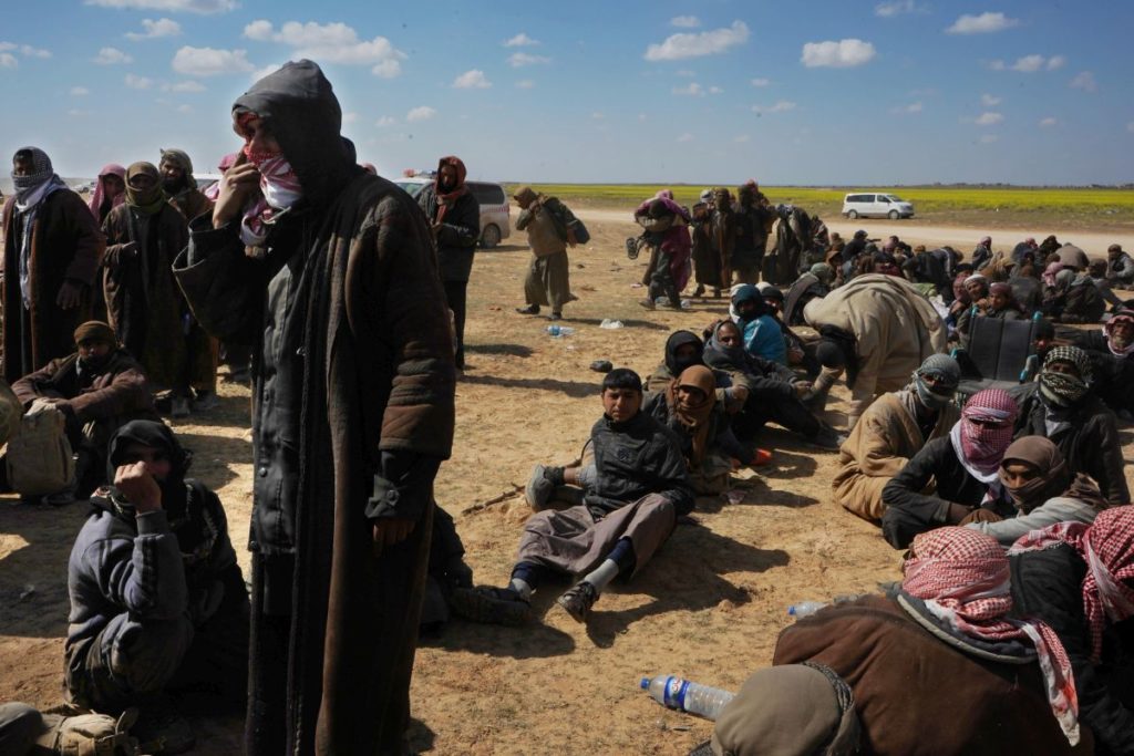 Αδειάζει η κλεψύδρα για το Ισλαμικό Κράτος – Συνελήφθησαν εκατοντάδες τζιχαντιστές στη Συρία