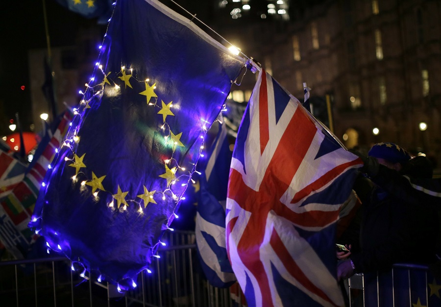 Βρετανία: Η κυβέρνηση θα προτείνει την Πέμπτη την παράταση του Brexit έως τις 30 Ιουνίου αν εγκριθεί μια συμφωνία