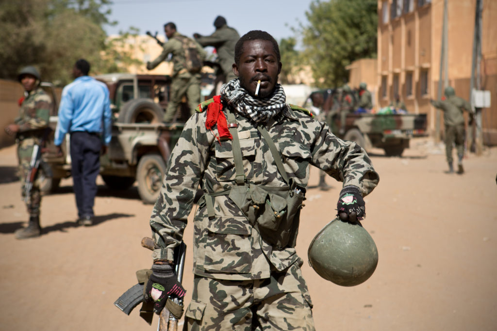 Πολύνεκρη επίθεση τζιχαντιστών σε στρατόπεδο του Μάλι