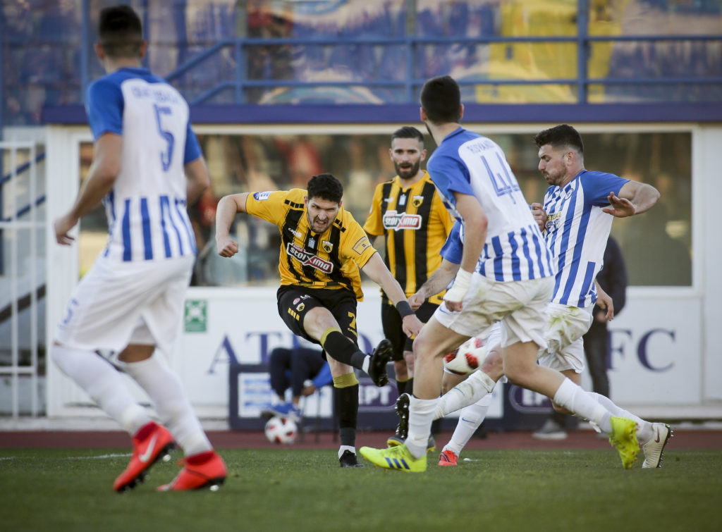 Με χρυσή αλλαγή τον Αλμπάνη,  η ΑΕΚ 1-0 τον Ατρόμητο