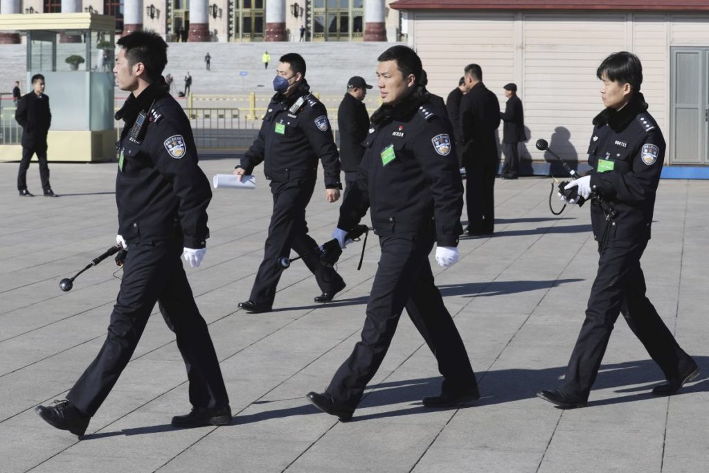 Τουλάχιστον πέντε νεκροί από πυροβολισμούς στην Κίνα
