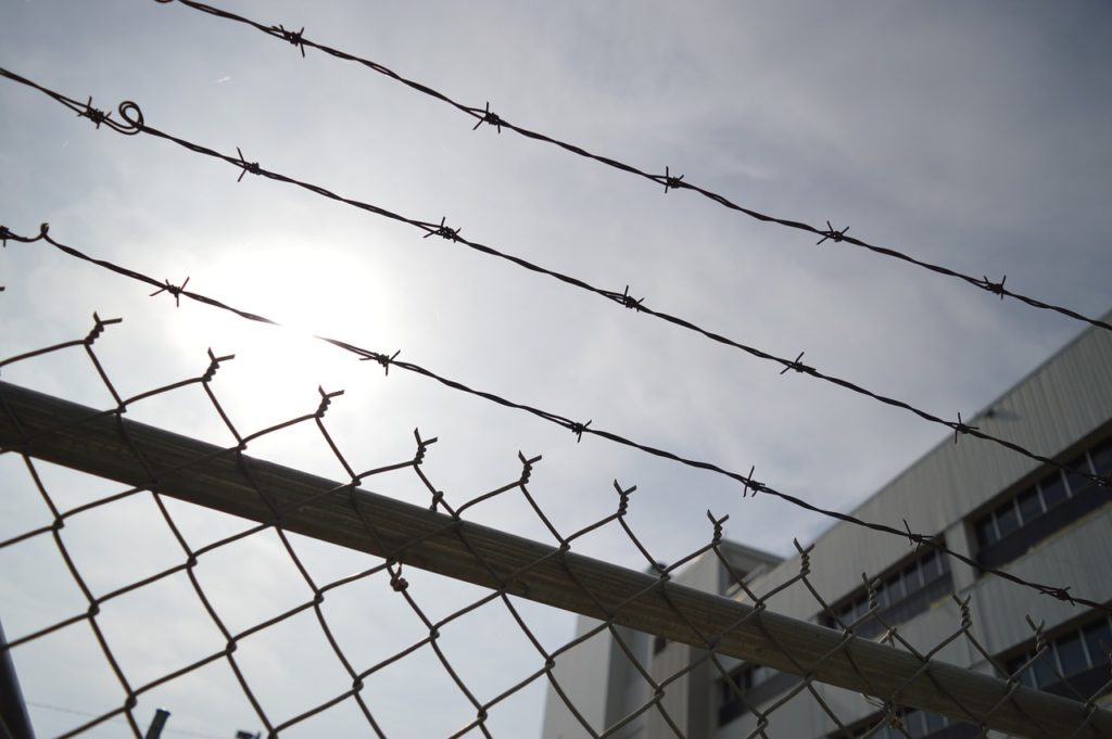 Τρίκαλα: Ξυλοδαρμό από κρατούμενο καταγγέλλουν σωφρονιστικοί υπάλληλοι
