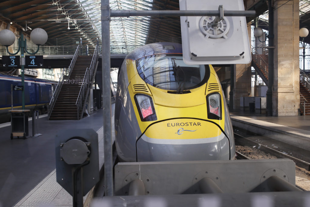 Διακοπή δρομολογίων της Eurostar λόγω εντοπισμού ατόμου στις γραμμές