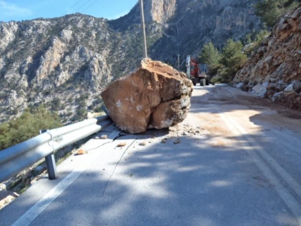 Σε κατάσταση έκτακτης ανάγκης Κάρπαθος και Κάσος (εικόνες)