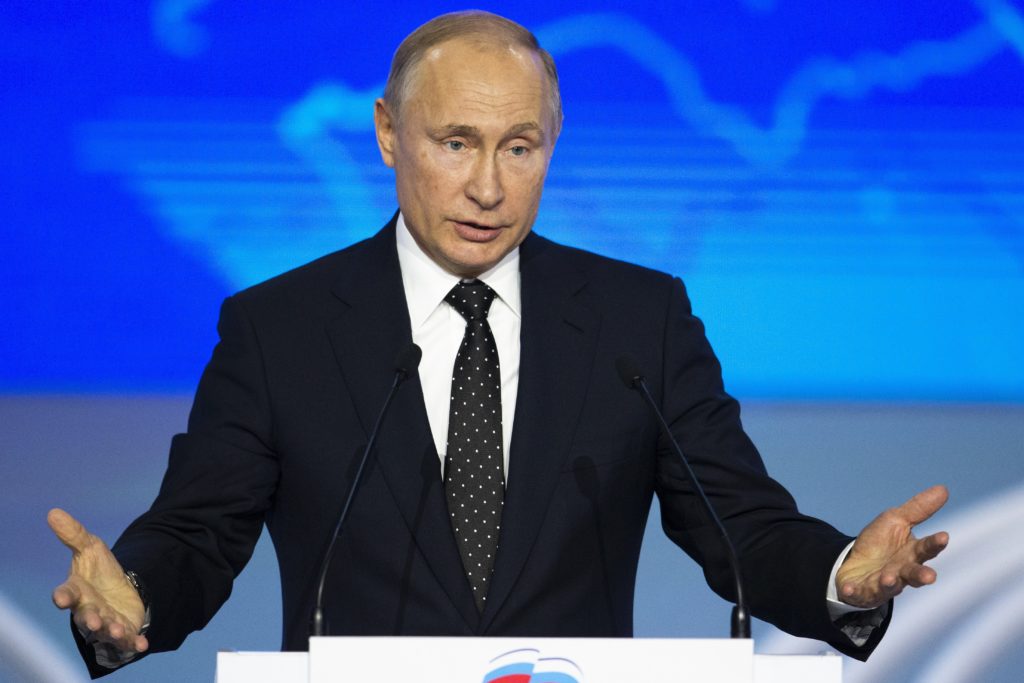 Ο Πούτιν απλουστεύει τη διαδικασία απόκτησης ρωσικής υπηκοότητας για τους κατοίκους της ανατολικής Ουκρανίας