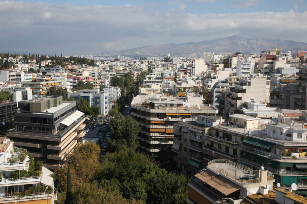 ΑΑΔΕ: Δεν κινδυνεύουν με πλειστηριασμό της α’ κατοικίας όσοι έχουν χρέη προς το δημόσιο