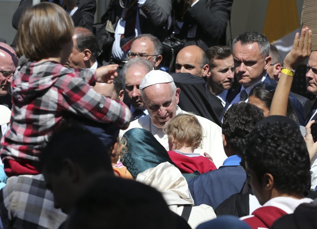 Ο Πάπας κατηγορεί την Ευρώπη για έλλειψη ευαισθησίας απέναντι στους μετανάστες