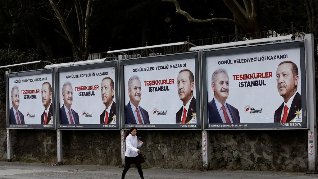To κόμμα του Ερντογάν θέλει επανακαταμέτρηση σε όλες τις περιφέρειας της Κωνσταντινούπολης