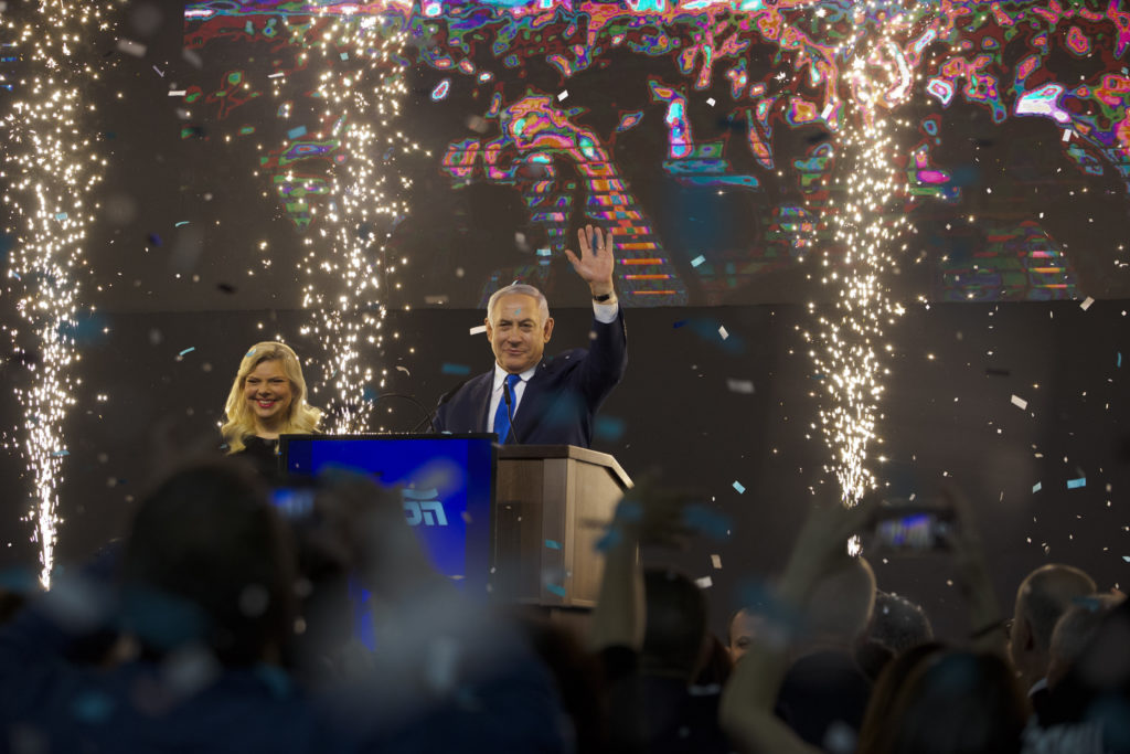 Ισραήλ Εκλογές: Νίκη Νετανιάχου χωρίς πλειοψηφία εδρών – Συνεχίζεται η καταμέτρηση-θρίλερ