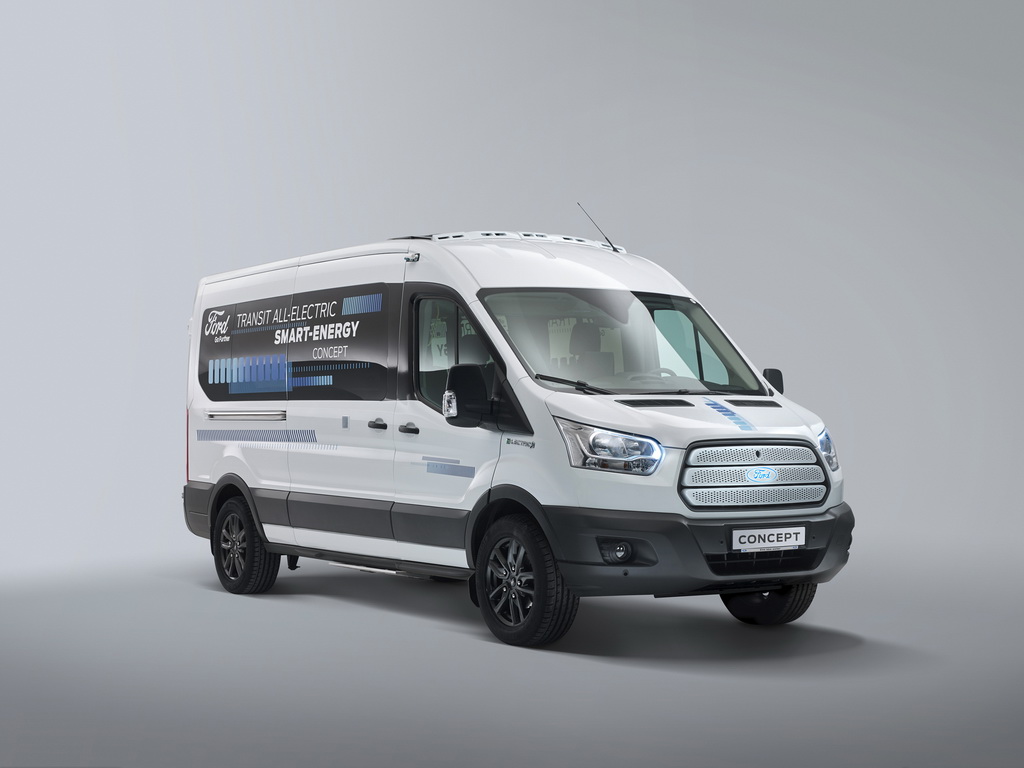 Η Ford πραγματοποιεί δοκιμές με το Transit Smart Energy Concept