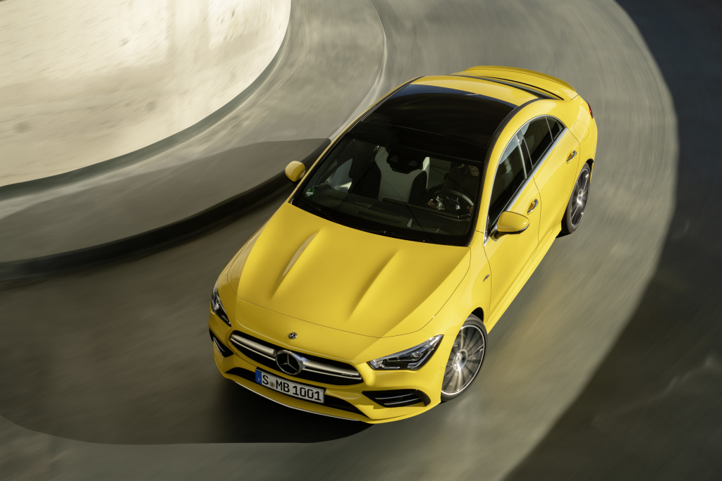 Η Mercedes AMG CLA 35 4MATIC διαθέσιμη με AMG TRACK PACE