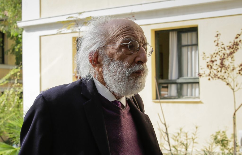 Στον ανακριτή Λυκουρέζος – Παναγόπουλος  για την υπόθεση της «μαφίας των φυλακών» (Επικαιροποίηση-Αθωώθηκε)