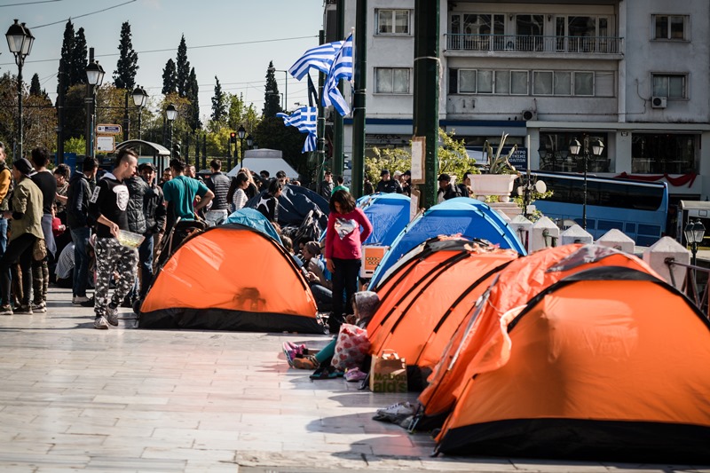 Σε διαθέσιμες θέσεις φιλοξενίας όσοι έχουν κατασκηνώσει στην πλατεία Συντάγματος