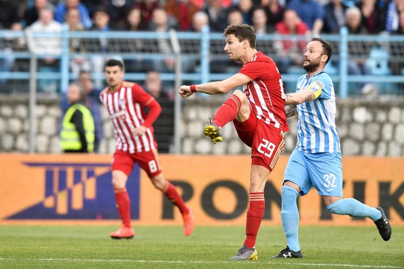 Παρέλαση και στη Λαμία ο Ολυμπιακός (1-3)