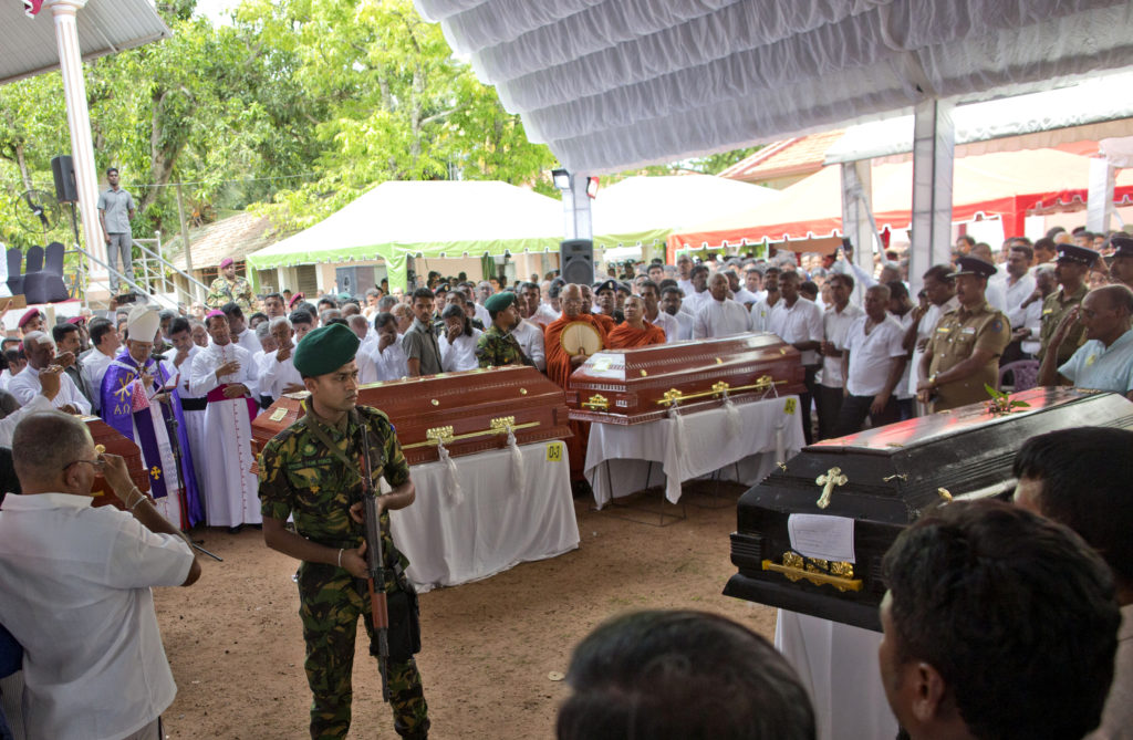 Σρι Λάνκα: Σοκάρει η παραδοχή ότι η σφαγή έγινε σε αντίποινα για την επίθεση σε τζαμιά στη Νέα Ζηλανδία