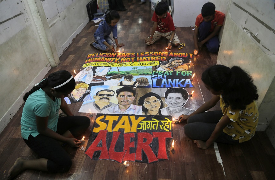 Reuters: Υπήρχε προειδοποίηση πριν από τις επιθέσεις στην Σρι Λάνκα