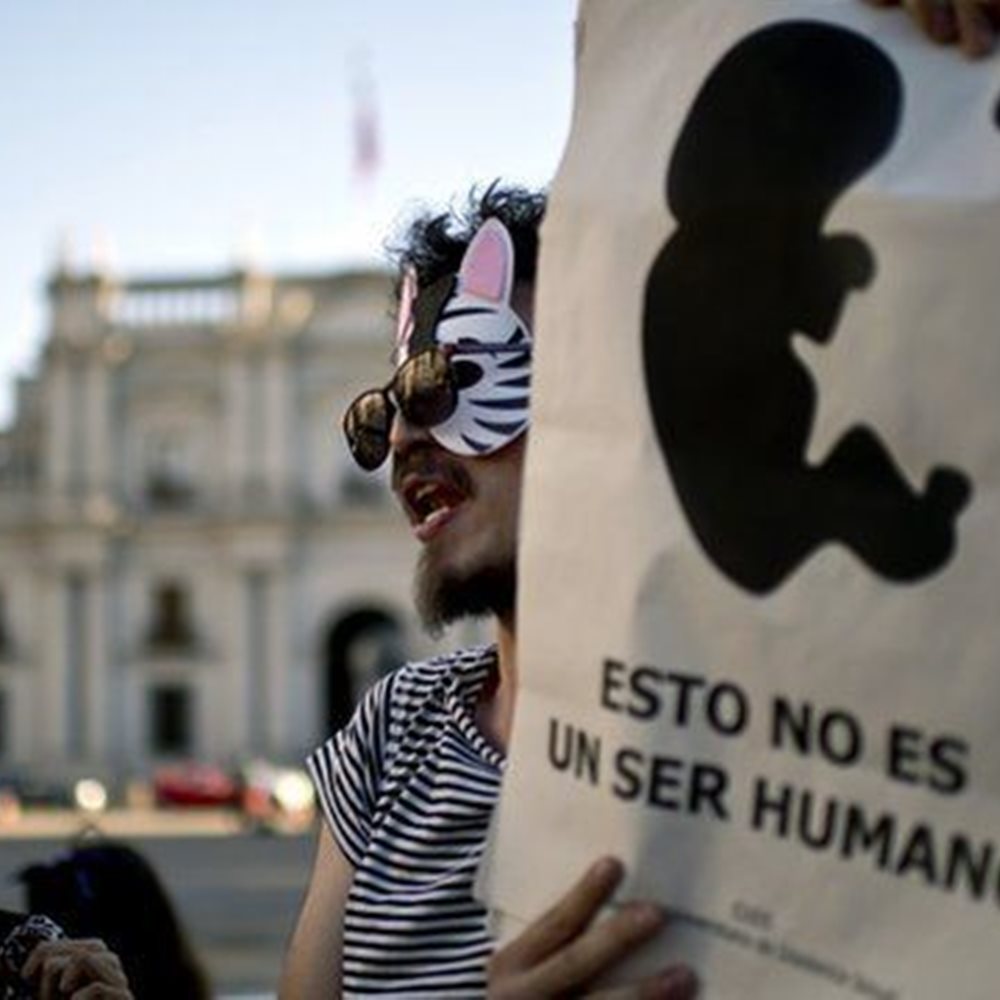 Χιλή: «Πράσινο φως» για την αποποινικοποίηση των αμβλώσεων