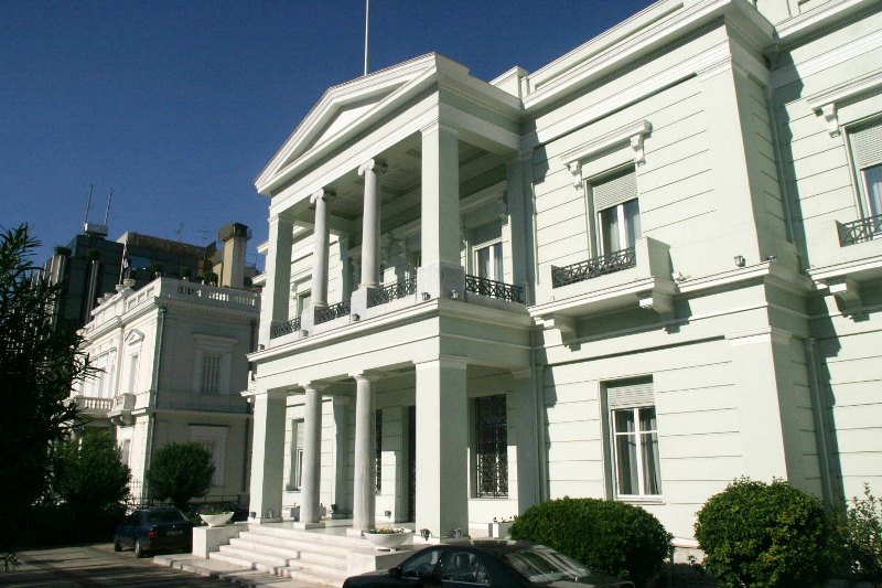 Το Υπουργείο Εξωτερικών καταδικάζει την απόφαση της Τουρκίας για παράνομη γεώτρηση στην κυπριακή ΑΟΖ