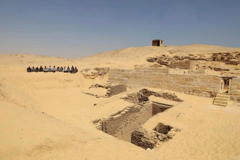 Αίγυπτος: Μια νεκρόπολη του Παλαιού Βασιλείου αποκαλύφθηκε στη Γκίζα