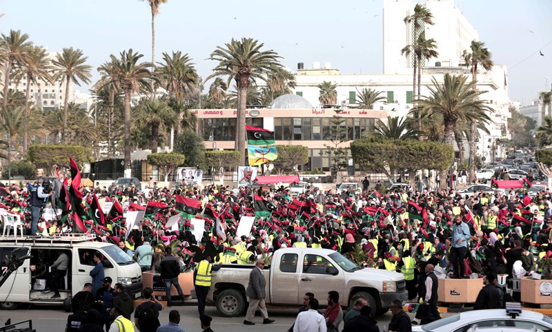Στρατιωτικό και πολιτικό αδιέξοδο στον εμφύλιο της Λιβύης