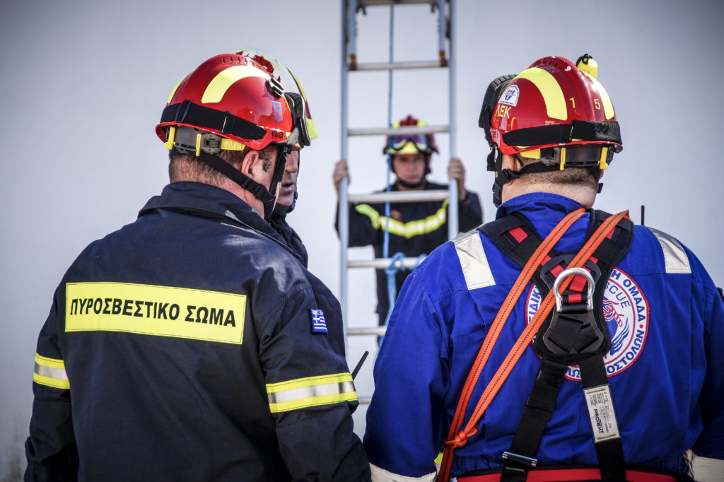 Προκηρύχθηκε ο διαγωνισμός για την πρόσληψη 962 εποχικών πυροσβεστών