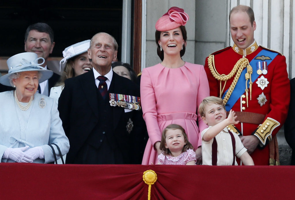 Φλος Ρουαγιάλ: Οικογένεια στη Νέα Ζηλανδία έχει 4 παιδιά με… βασιλικά ονόματα!
