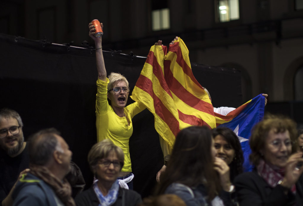 Καταλονία: Για πρώτη φορά δημοσκόπηση δείχνει πως τάσσονται κατά της ανεξαρτησίας