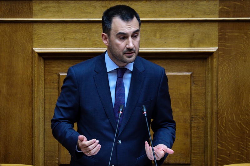 Χαρίτσης: Κ. Μητσοτάκη, σας πρόλαβαν οι βιομήχανοι του Μάντσεστερ, από τον 18ο αιώνα