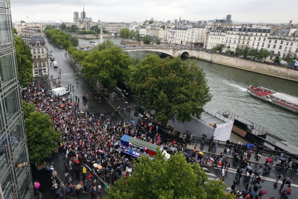 Γαλλία: Αυξήθηκαν οι επιθέσεις εναντίον της κοινότητας ΛΟΑΤΚΙ