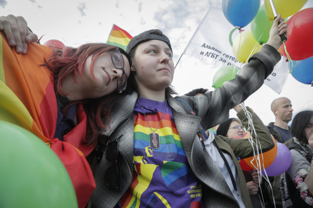 Μόσχα: Η ΛΟΑΤΚΙ κοινότητα σχεδιάζει συγκεντρώσεις και παρέλαση