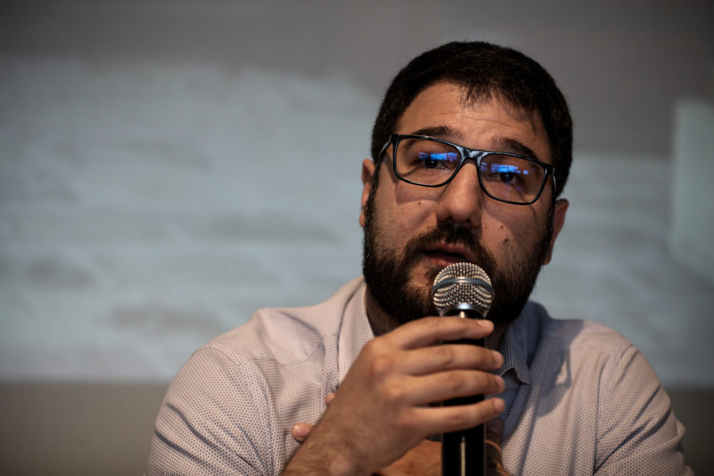 Νάσος Ηλιόπουλος: Καταδικάζω απερίφραστα θρασύδειλες και τραμπούκικες ενέργειες
