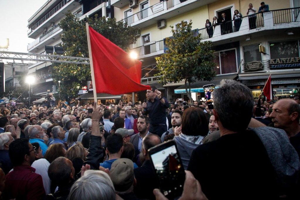 Τα Τρίκαλα «αγκάλιασαν» τον Αλέξη Τσίπρα (Video)