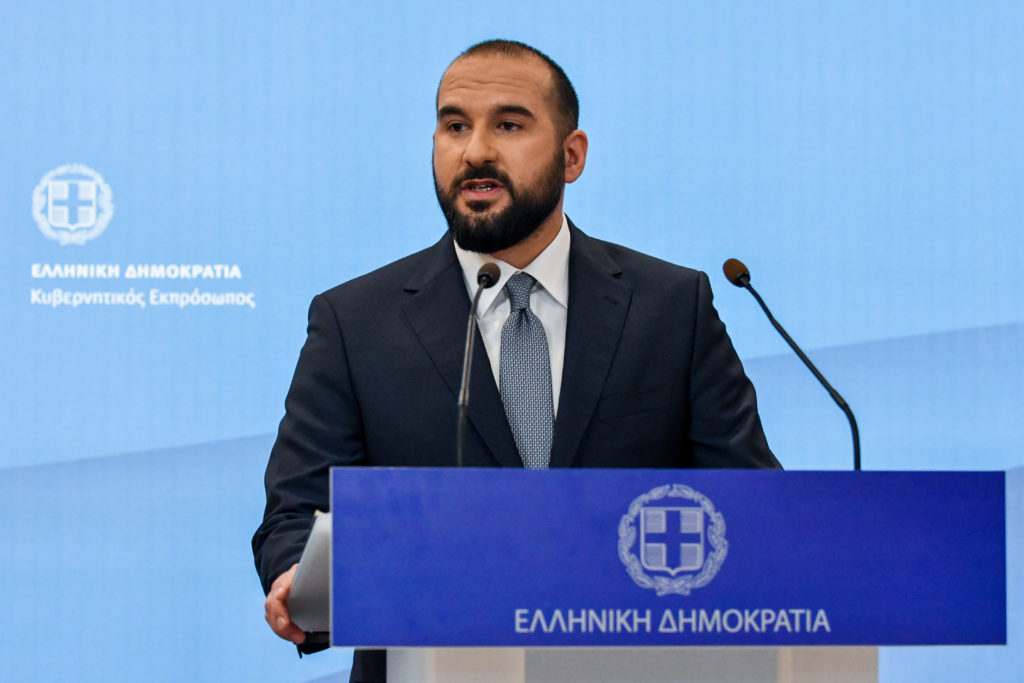Τζανακόπουλος: Ψήφος εμπιστοσύνης στα μέτρα ή επιστροφή στα μαύρα χρόνια των μνημονίων (Video)