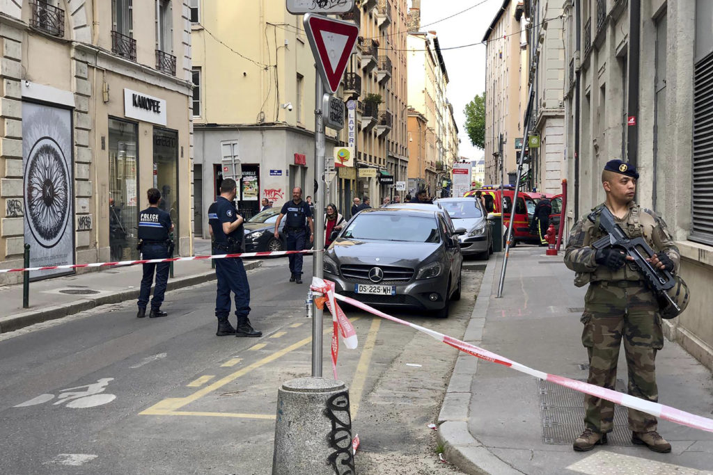 Γαλλία: Συνελήφθη ύποπτος για την έκρηξη του παγιδευμένου δέματος στη Λυών