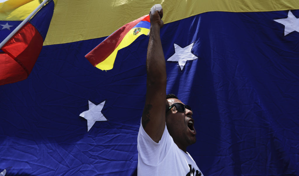 Ειδικό σύμβουλο για την επίλυση της κρίσης στη Βενεζουέλα διόρισε η Ε.Ε.