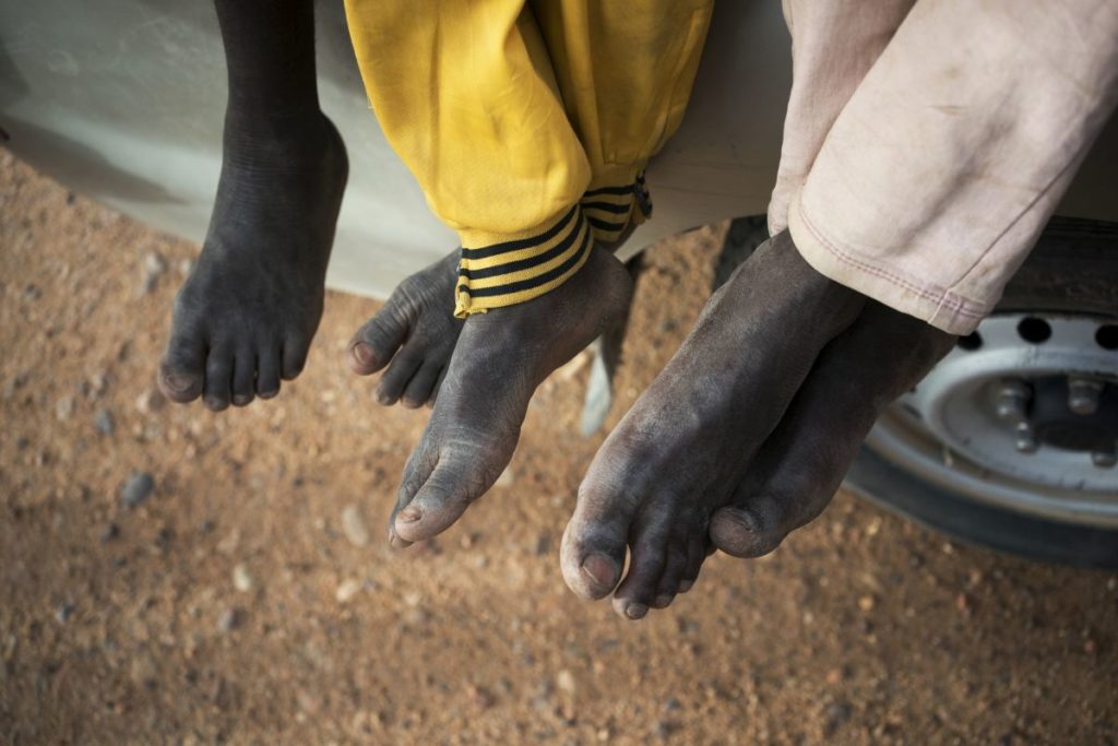 Τρεις μετανάστες πέθαναν από δίψα στην έρημο του Νίγηρα – Άλλοι δέκα σώθηκαν