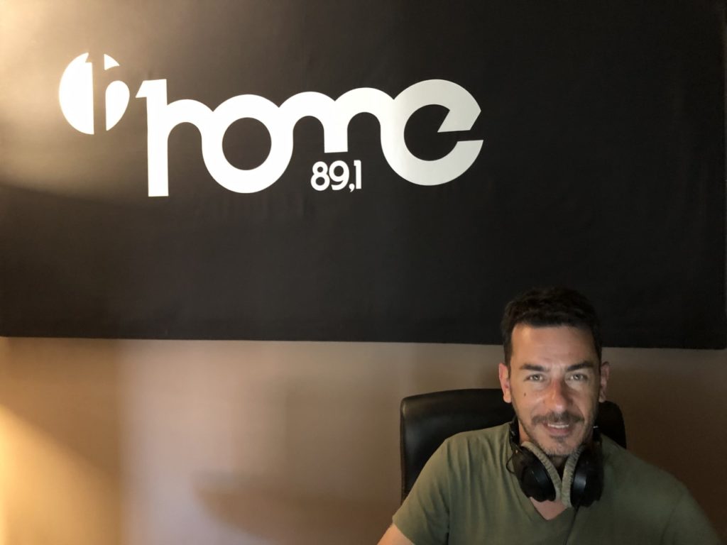Μια διεθνής διάκριση για τον Έλληνα ραδιοφωνικό παραγωγό Δημήτρη Αυγέρο / Home 89,1 στη Χαλκίδα
