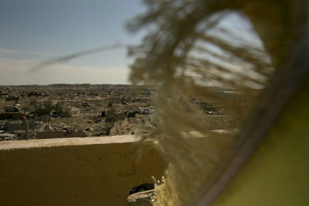 Συρία: 17 άμαχοι νεκροί από βομβαρδισμούς – 27 συνολικά τα θύματα της επίθεσης