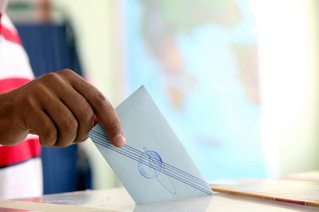 Ο δήμαρχος ενός νησιού του Αιγαίου που εκλέχτηκε με μόλις 36 ψήφους