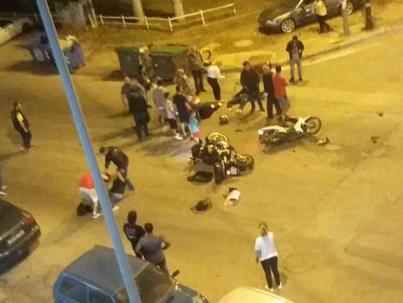 Σοκαριστική εικόνα από σύγκρουση δύο μοτοσικλετών στο Ρίο