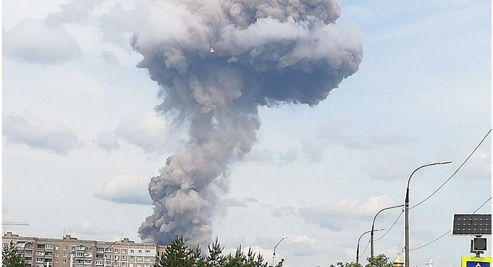 Ρωσία: Κόλαση εκρήξεων σε εργοστάσιο εκρηκτικών – 79 τραυματίες (Videos)