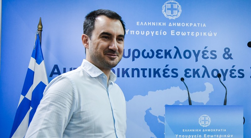 Χαρίτσης: Οι σημερινές εκλογές θα κρίνουν πολιτικά και το μέλλον της αυτοδιοίκησης για τα επόμενα χρόνια