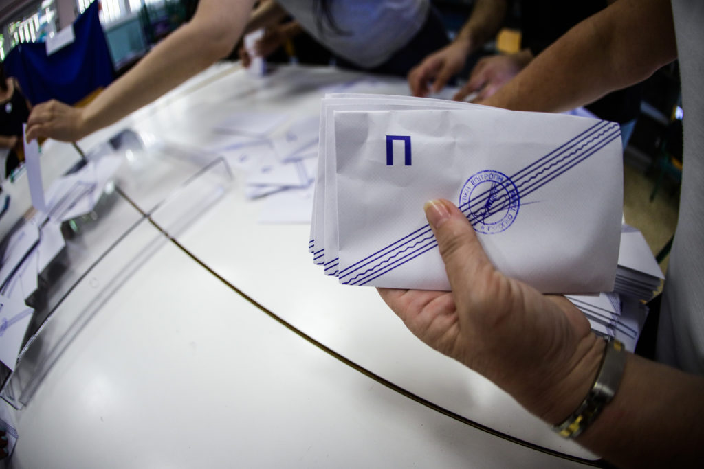 Νέος δήμαρχος Καρδίτσας ο Βασίλης Τσιάκος